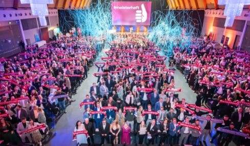 1.000 Gäste feiern 360 neue Meisterinnen und Meister
