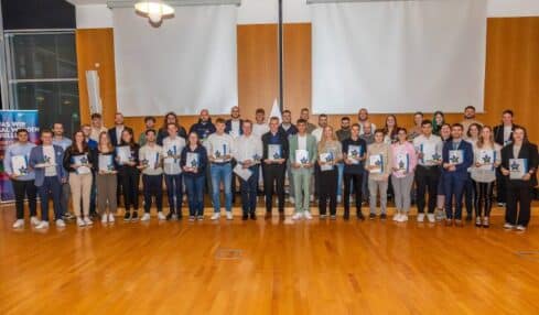 Die Besten der Besten 2024: IHK Lippe ehrt ihre besten Absolventen und Ausbildungsbetriebe für duale Ausbildung