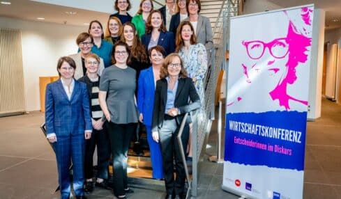 Mehr Frauen in Führungsetagen: IHK Ostwestfalen vernetzt Entscheiderinnen