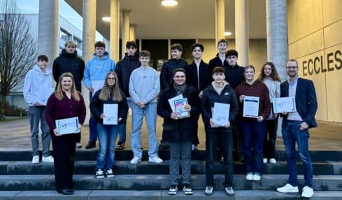 Wirtschaftsjunioren küren Lippes erfolgreichste Schüler beim Wirtschaftsquiz