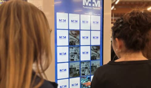 Digitale Stärke: Interaktives Memory-Spiel von formdrei wird zum Messe-Highlight