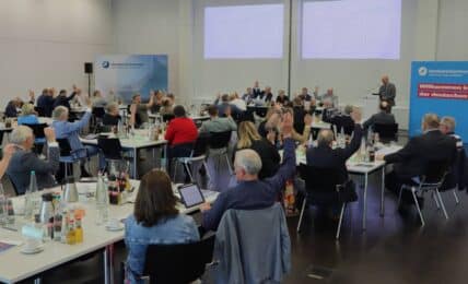 Vollversammlung: Handwerk OWL setzt auf starke Selbstverwaltung und Zusammenhalt