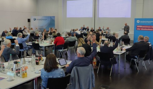 Vollversammlung: Handwerk OWL setzt auf starke Selbstverwaltung und Zusammenhalt