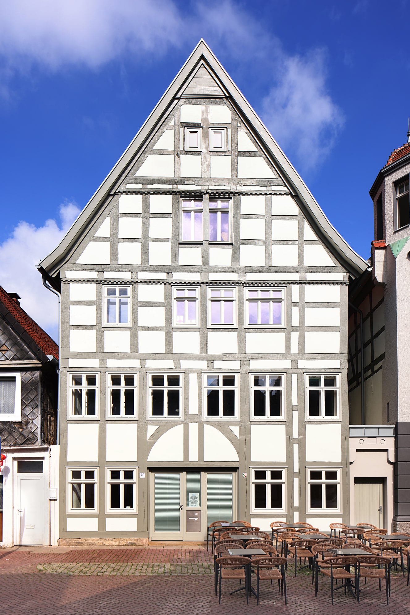 Gewinner der Kategorie &bdquo;Historisches Geb&auml;ude": Fachwerkhaus in Lemgo, gestaltet von der Firma Kramp & Kramp, Lemgo. Foto: Kreishandwerkerschaft Paderborn-Lippe/Dietmar Flach