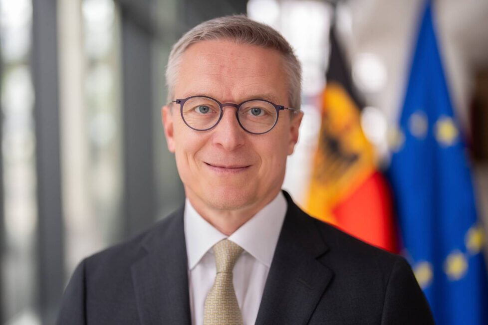 Bundesminister Dr. Karsten Wildberger spricht beim Unternehmertag OWL