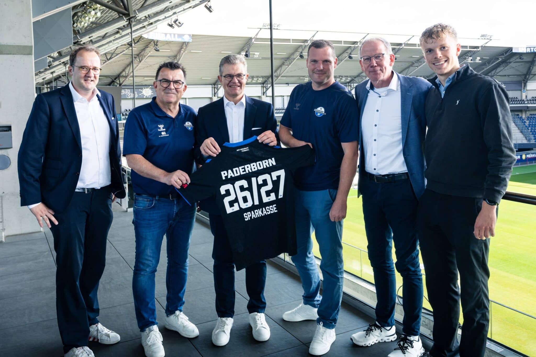 Sparkasse verlängert die starke Partnerschaft mit dem SC Paderborn 07