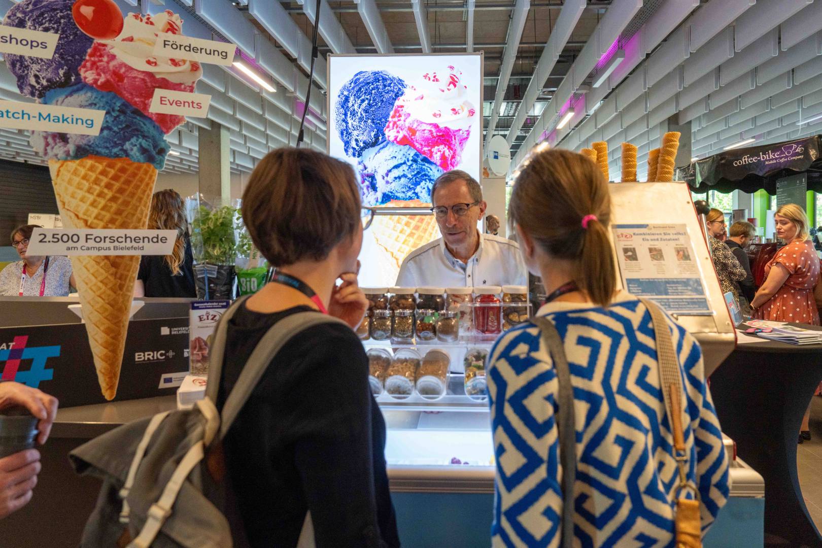 InnovationFestival 2026: 700 Teilnehmende setzen Impulse für OWL und Innovation