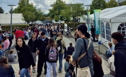 Berufe live 2026: IHK Lippe bringt Jugendliche und Unternehmen zusammen