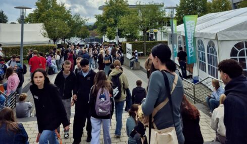 Berufe live 2026: IHK Lippe bringt Jugendliche und Unternehmen zusammen