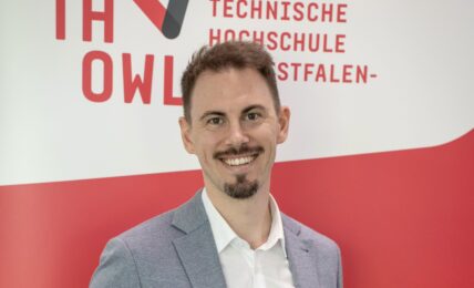 Vom Bauzeichner zum Professor: Dr. Jens Vornholt lehrt Stahlbau an der TH OWL
