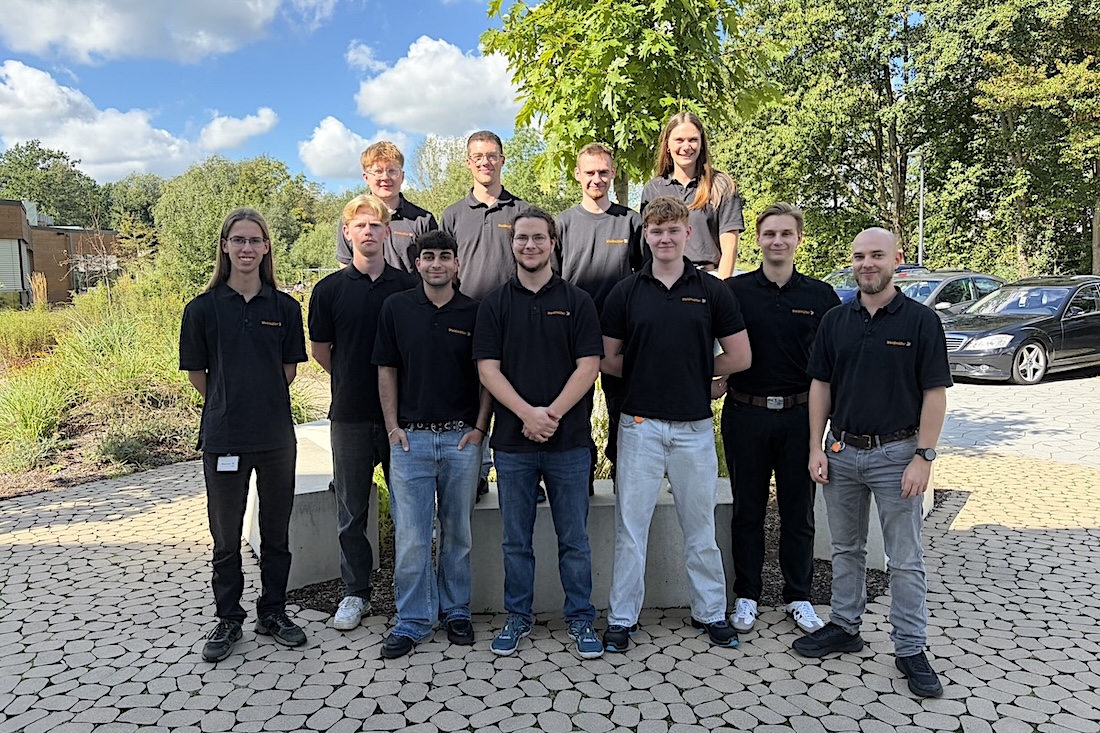 Im Juli haben acht neue Nachwuchskr&auml;fte ihr duales Studium bei Weidm&uuml;ller begonnen. Zwei weitere dual Studierende wechselten direkt aus einer Ausbildung bei Weidm&uuml;ller in das duale Studium. Foto: Weidm&uuml;ller