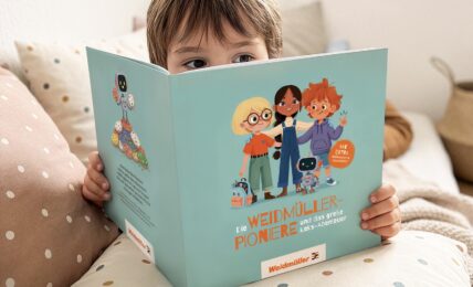 Weidmüller bringt Kindern Technik näher: Neues Kinderbuch verbindet Kreativität und KI