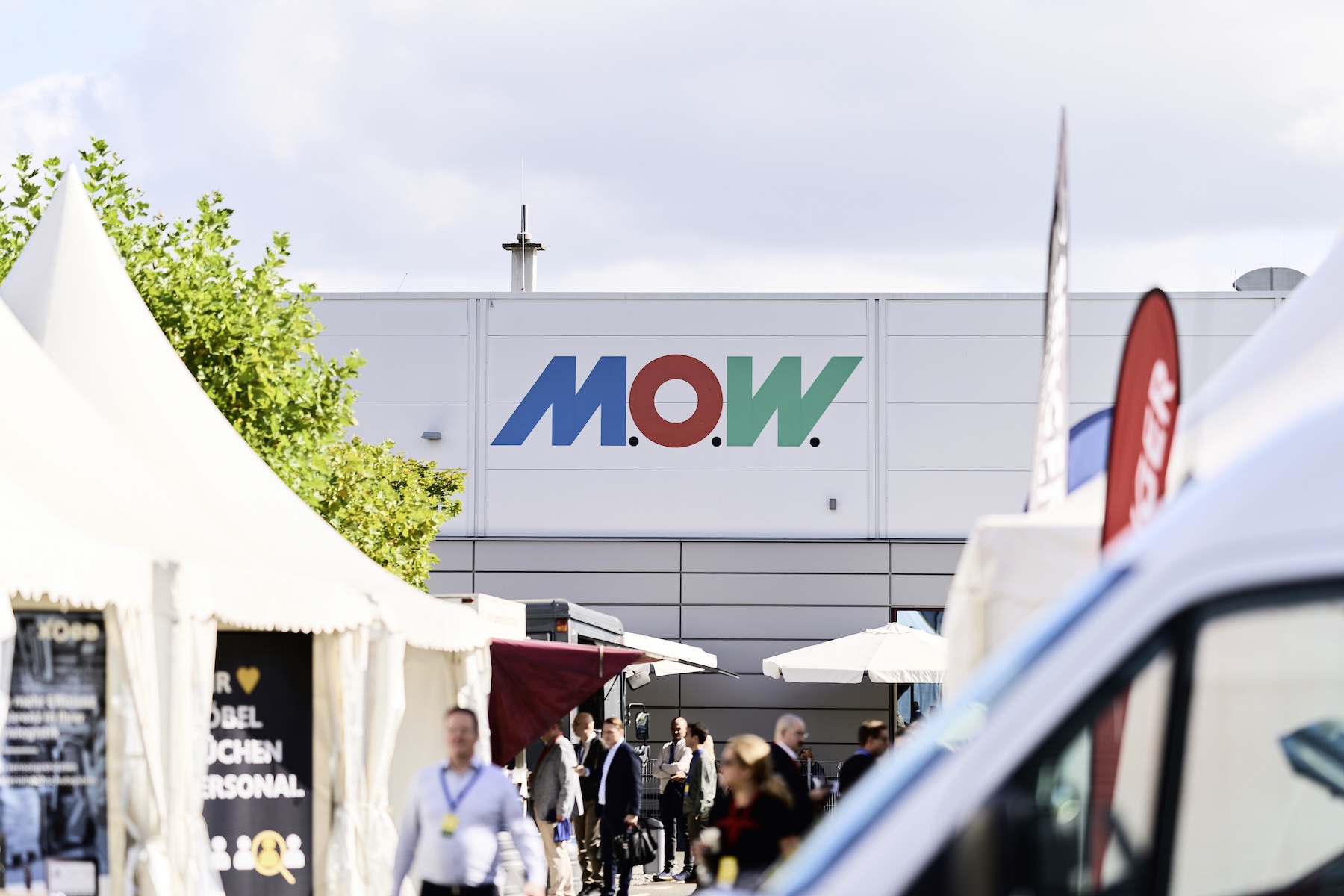 M.O.W. 2026 zieht positive Bilanz: Möbelmessein Bad Salzuflen wird internationaler