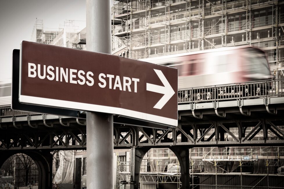 Die Campus Foundery OWL startet ein neues Mentoring-Programm für Selbstständige, Freiberufliche und Dienstleister. Bewerben können sich Gründerinnen und Gründer sowie Gründungsinteressierte aus allen Bereichen der Kreativszene. Foto: Adobe Stock