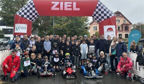 Westfalen Weser als Hauptsponsor: Solar Racing Cup 2026 begeistert Schülerinnen und Schüler
