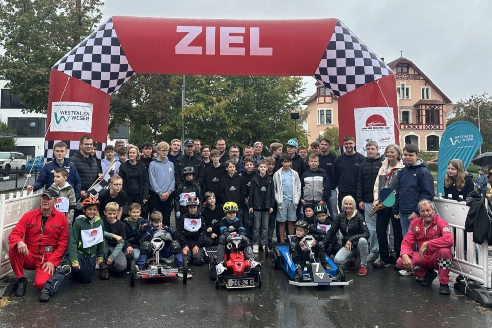Westfalen Weser als Hauptsponsor: Solar Racing Cup 2026 begeistert Schülerinnen und Schüler
