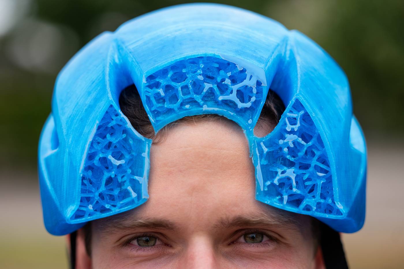 HSBI-Studierende aus Minden entwickeln bionischen Fahrradhelm nach Vorbild der Natur