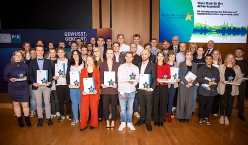 Bestenehrung: IHK Lippe würdigt herausragende Leistungen von 48 Spitzenabsolventen