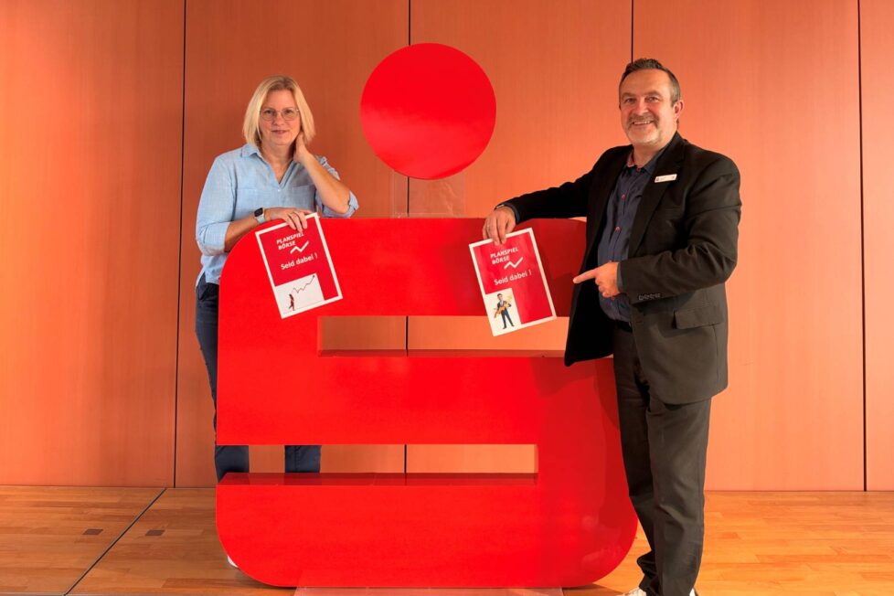Planspiel Börse 2026: Sparkasse Minden-Lübbecke bringt Finanzwissen in die Schulen